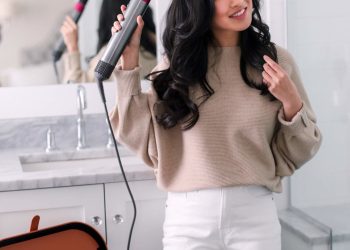 Dyson Airwrap Review + Tip for Long Hair Barrels