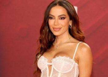 Anitta Upgrades Sheer Trend With Custom Lace Corset Gown