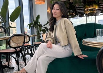 Conference + Presentation Outfits (Petite Friendly Style)