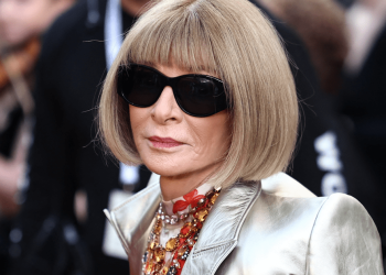 Anna Wintour Steps Down as Vogue Editor-in-Chief