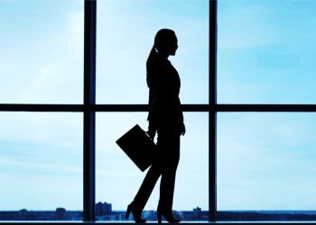 The Best Women’s Suits of 2025: Affordable, Designer, and More!