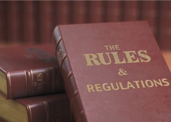 Do You Agree With These “Definitive Rules of Office Fashion”?