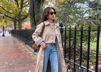Sezane trench coat reviews on a petite frame