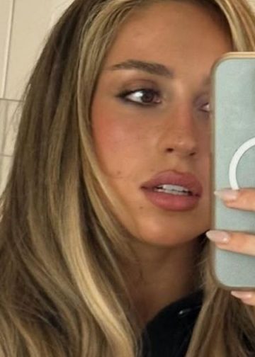 Photo: Tate McRae’s Latex Thong Look Screams ‘Baddie’