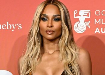 Ciara’s Roberto Cavalli Dress Is Completely Daring