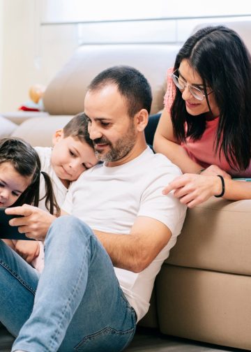 When She’s the Breadwinner: A New Year’s Guide to Partnership Equity at Home