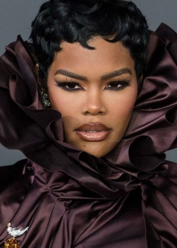 Teyana Taylor’s Face Nearly Hidden by Burberry Collar at BAFTAs 2026