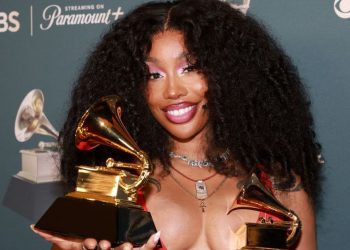 SZA Makes Statement in Bold Red Gown at the Grammys