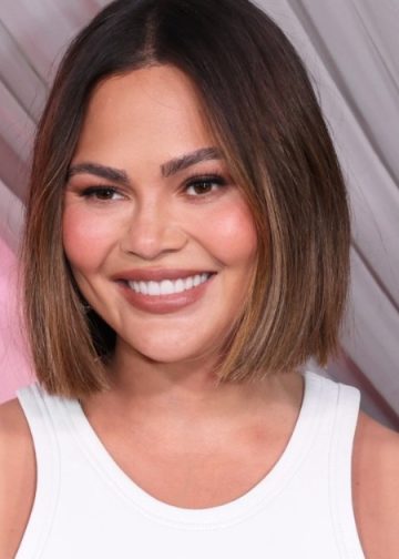 Chrissy Teigen Showcases Skincare Right Out of Shower Amid Fashion Trust Outing