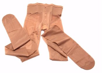 How to Wear Stockings, Pantyhose, or Nylons (Without Ripping Them!)