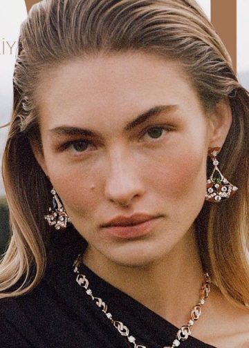 Grace Elizabeth Poses on the ‘Simply, Classy & Elegant’ April 2026 Cover of Vogue Turkey