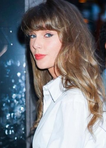 Taylor Swift Elevates $1K Stella McCartney Peplum Top With $4K Fendi Bag