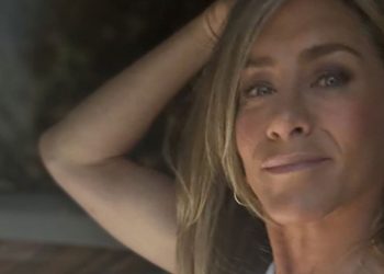 Jennifer Aniston Sweats It Out in Low-Cut Sports Bra With Barely-There Straps