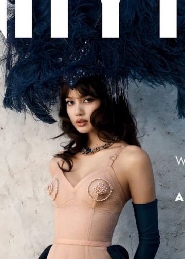 Lisa Becomes the Ultimate Showgirl via the Summer 2026 Cover of Vanity Fair